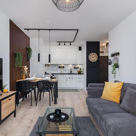 Dziwnow Luxurious Apartment No1 By The River By Renters Prestige Extérieur photo