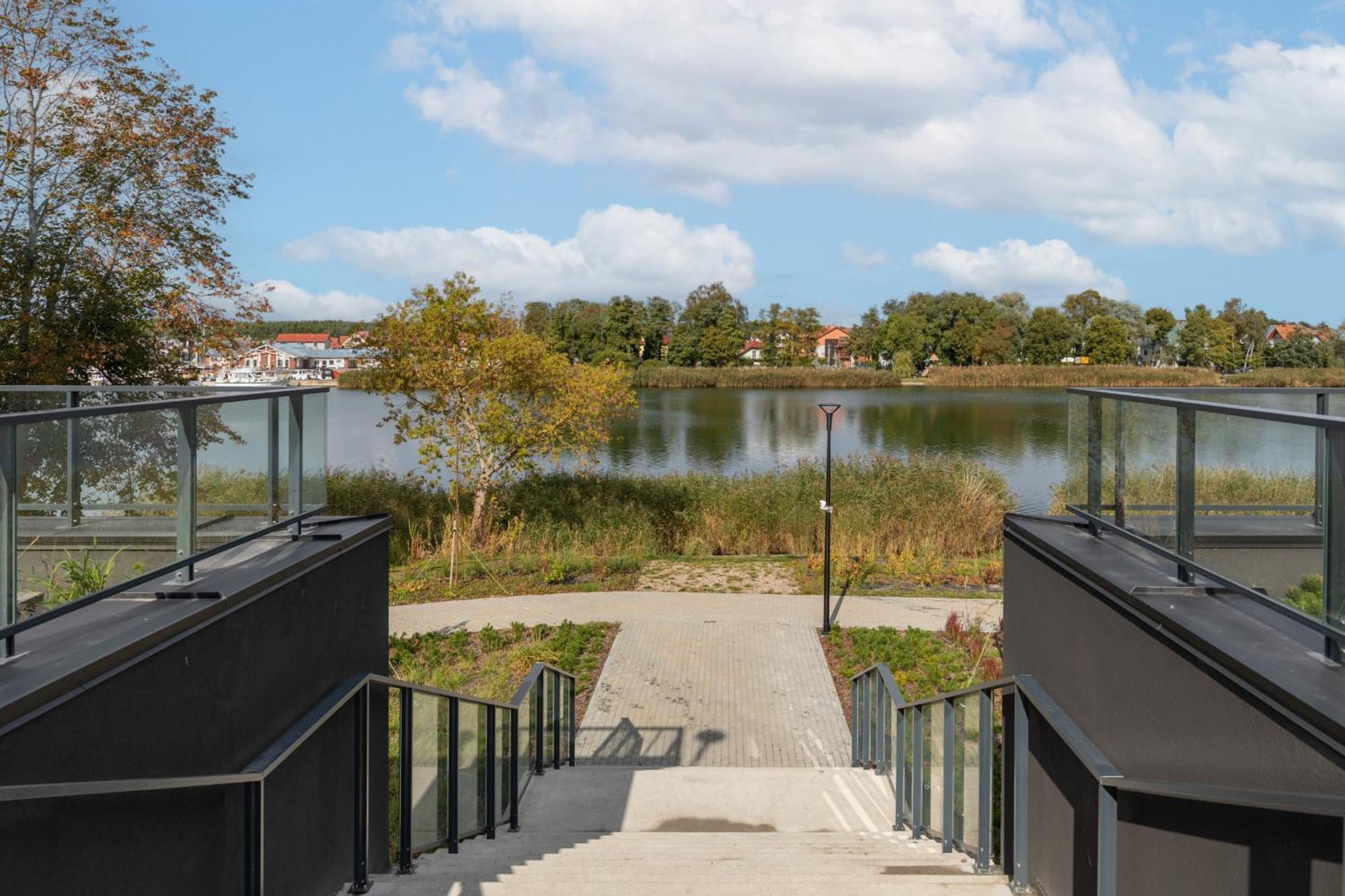 Dziwnow Luxurious Apartment No1 By The River By Renters Prestige Extérieur photo